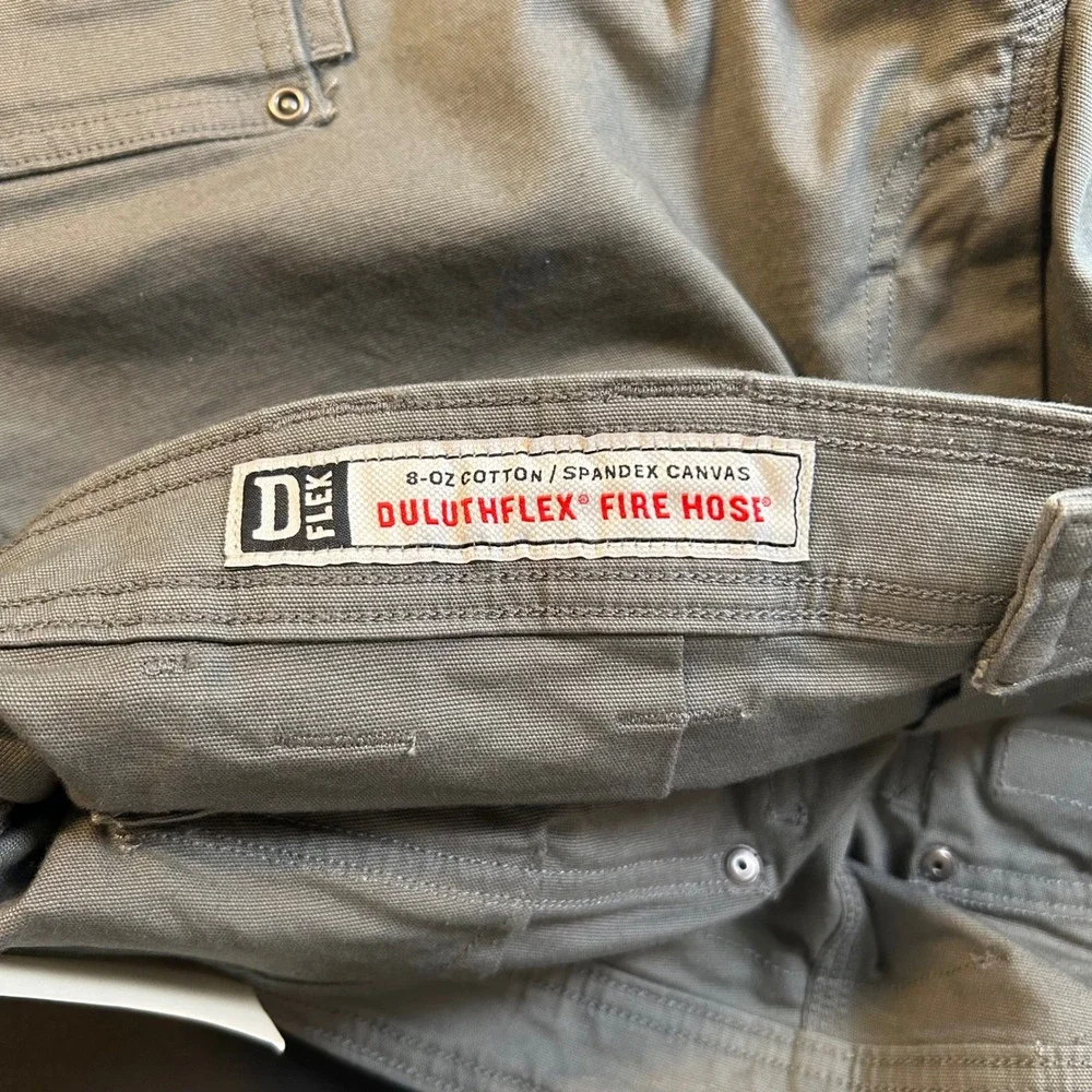 NWT Duluth Flex Fire Hose Canvas Cargo 9